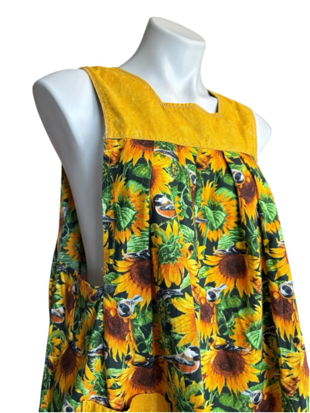 Handmade Sunflower Bird Print Smock Apron Pinafore Open Back Pockets Vintage